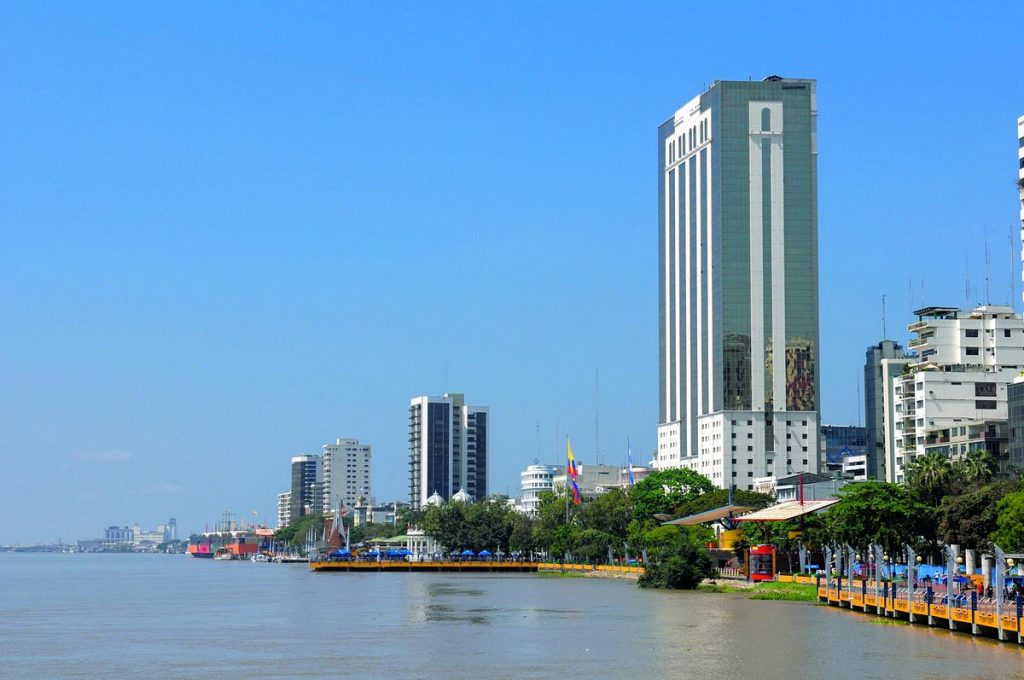 Malecón 2000: El Corazón de la Ciudad