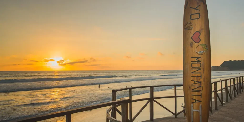Playa Montañita: La más famosa