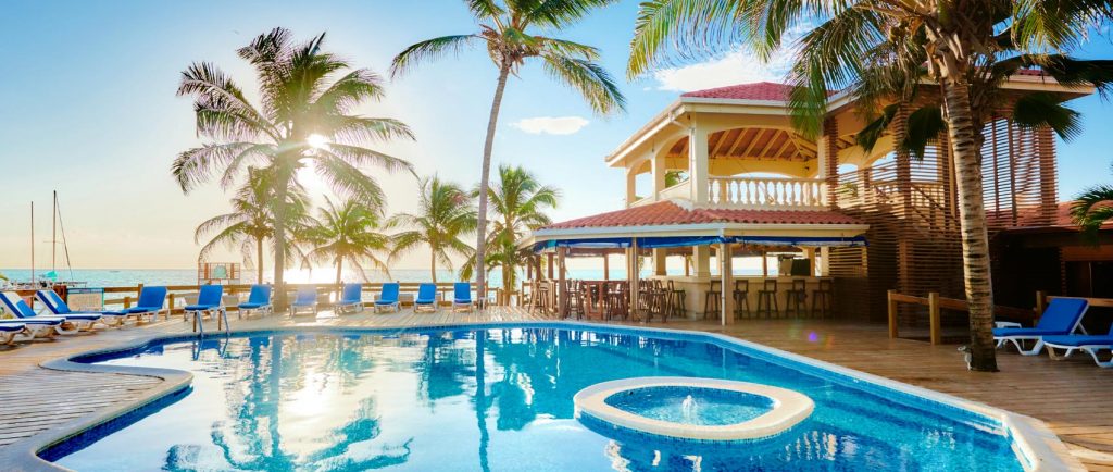 SunBreeze Hotel