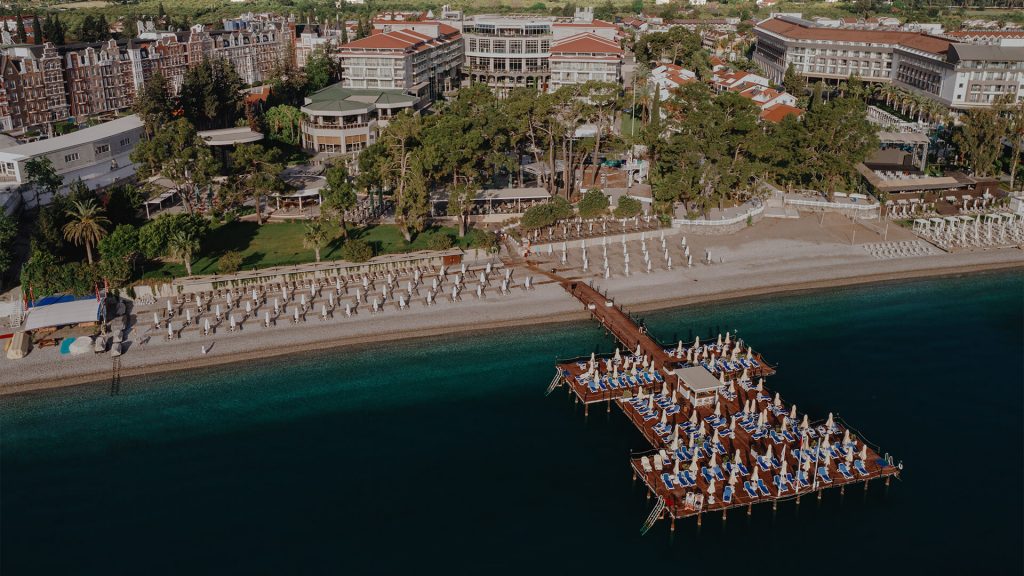 Akra Hotel
