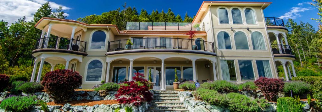 Villa Eyrie Resort